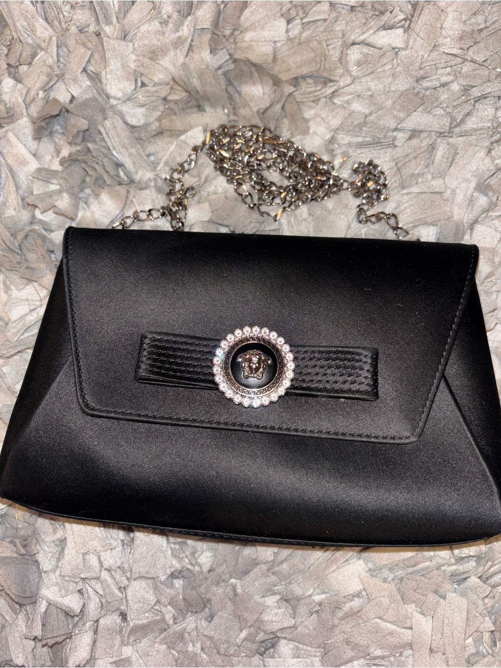 BN! Authentic Versace Medusa head with la greca pattern around the outside - Picture 3 of 17